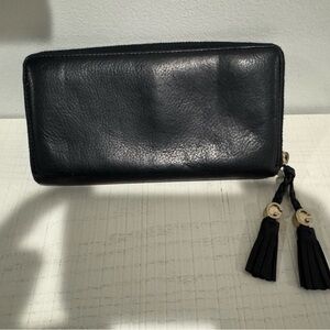 Gucci continental wallet